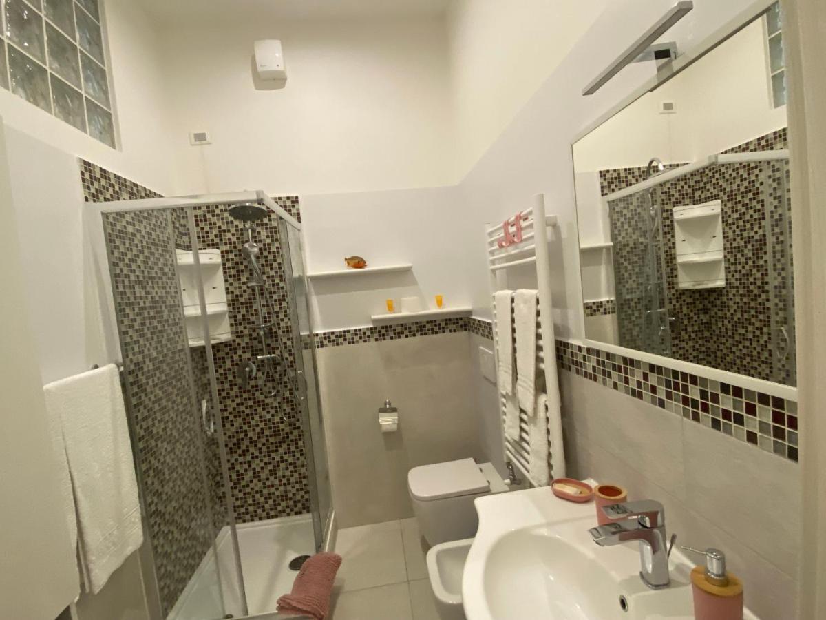Titi Rooms La Spezia Exterior photo