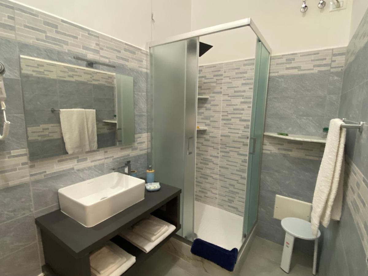 Titi Rooms La Spezia Exterior photo