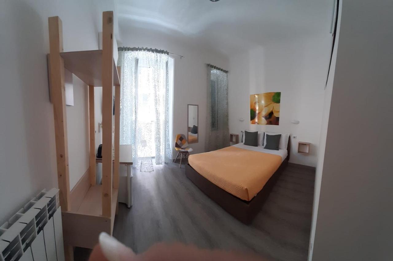 Titi Rooms La Spezia Exterior photo