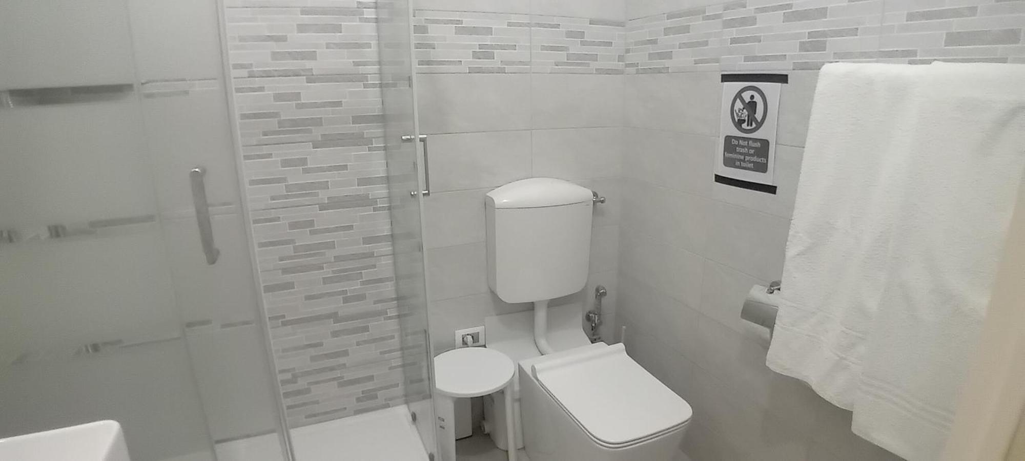 Titi Rooms La Spezia Exterior photo